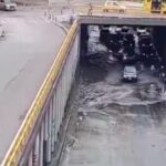 Fuertes lluvias inundan deprimido de la calle 100 y complican la movilidad en Bogotá