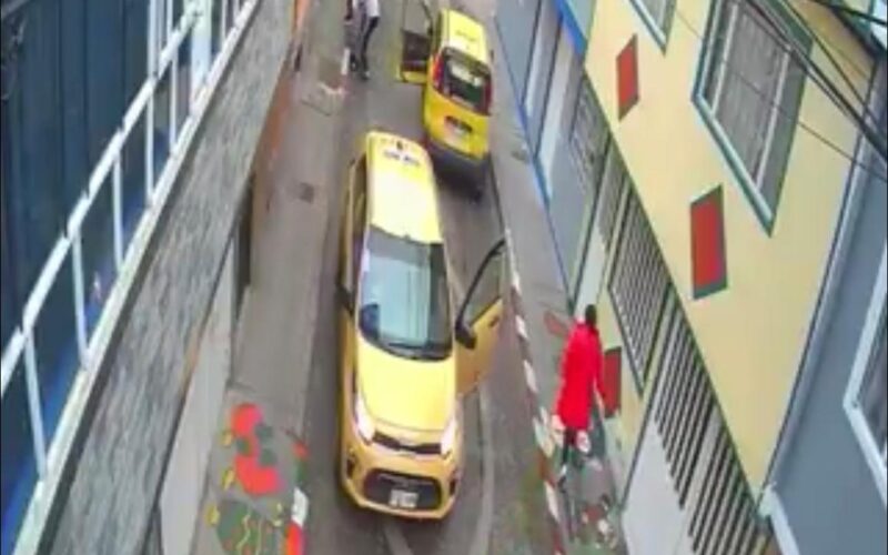 Un roce entre taxis terminó a golpes en Kennedy Pelea quedó grabada en video