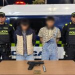Capturan a dos presuntos atracadores tras huir por la vía exclusiva de TransMilenio