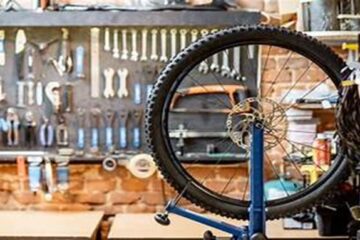 Inseguridad en Usaquén: tres delincuentes robaron un local de bicicletas en Bogotá