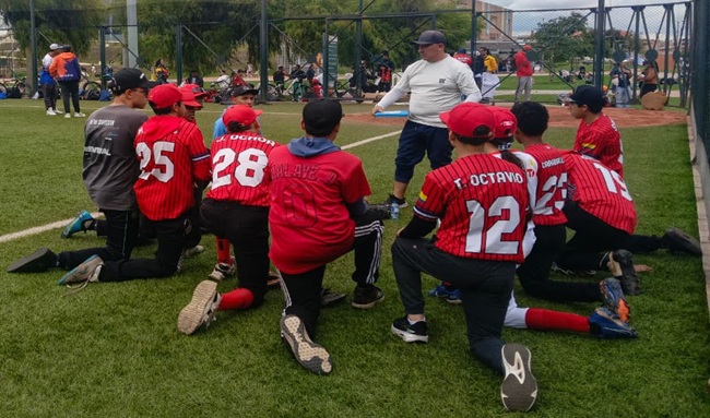 ¡El béisbol llega a Suba! La apuesta por abrir nuevos espacios deportivos para niños y jóvenes