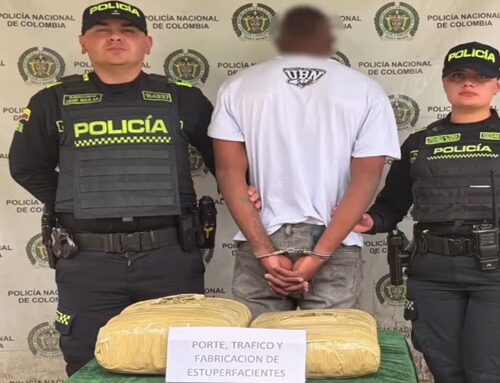 Cayó presunto expendedor con 10 kilos de marihuana en una motocicleta en el centro de Bogotá.