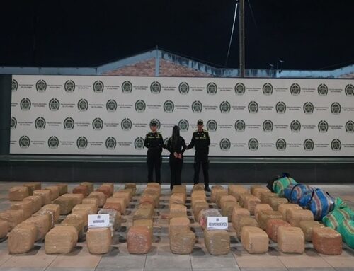 Incautan más de 700 kilos de marihuana que eran transportados en una grúa en Bogotá