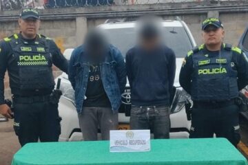 Plan candado permitió capturar a dos hombres y recuperar una camioneta en Kennedy.