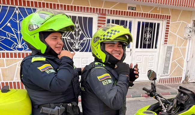 ¡Héroes en Suba! Patrullera de la Policía atendió el nacimiento de un bebé en el barrio Villas del Rincón