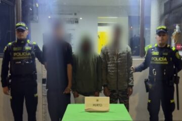 ¡Se les dañó la fiesta! Capturados con más de un millón de pesos en licor hurtado en Suba.