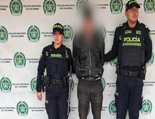 En un taxi transportaba 45 computadores hurtados a estudiantes de un colegio en Tolima: fue capturado en Usme