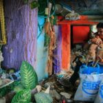 Medellín entrega 450 ayudas a familias afectadas por lluvias