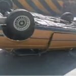 ¡Volcamiento de BMW afecta movilidad en Suba!