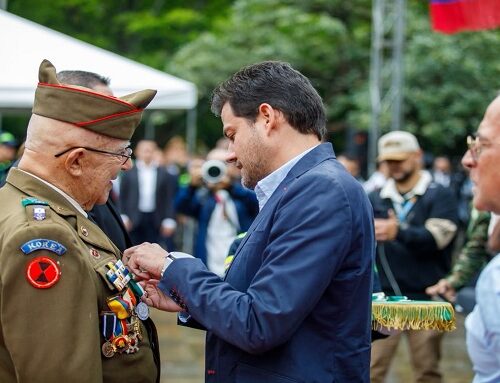 Medellín rinde homenaje a los veteranos de la Fuerza Pública