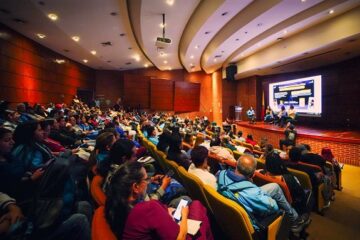 Cuidar la salud visual infantil impulsa el aprendizaje y el bienestar